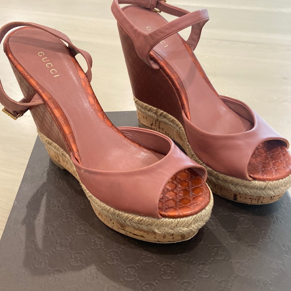 Gucci wedge/platform